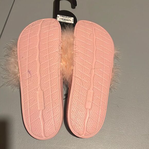 NWT- I.N.C- Marabou Pool Slides Light Pink Feather Slides, Various Sizes - Picture 4 of 6